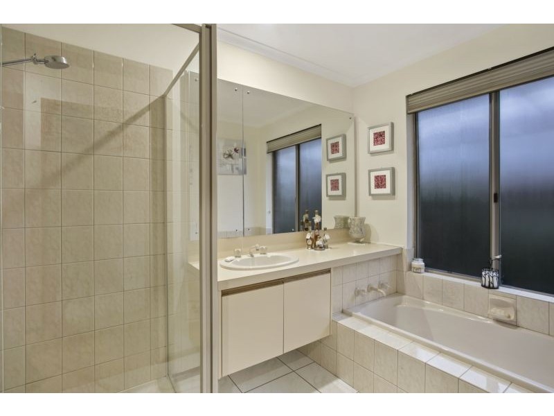 16 Trident Court, Ocean Grove VIC 3226