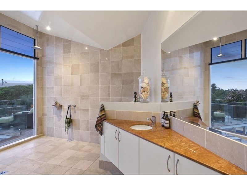 98 Carr Street, Barwon Heads VIC 3227