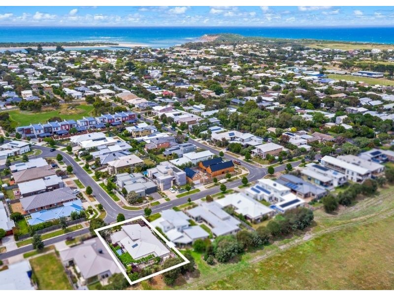 51 Seabank Drive, Barwon Heads VIC 3227
