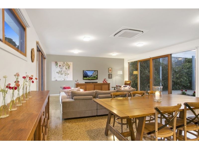 27 Seabank Drive, Barwon Heads VIC 3227
