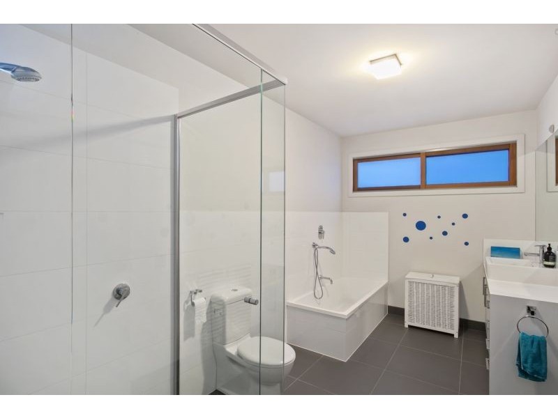 27 Seabank Drive, Barwon Heads VIC 3227