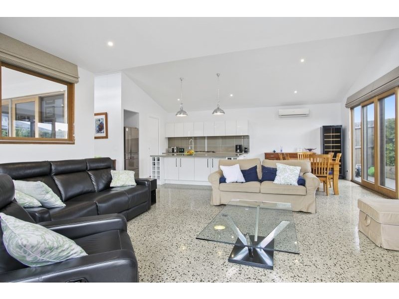 9 Thetis Street, Ocean Grove VIC 3226