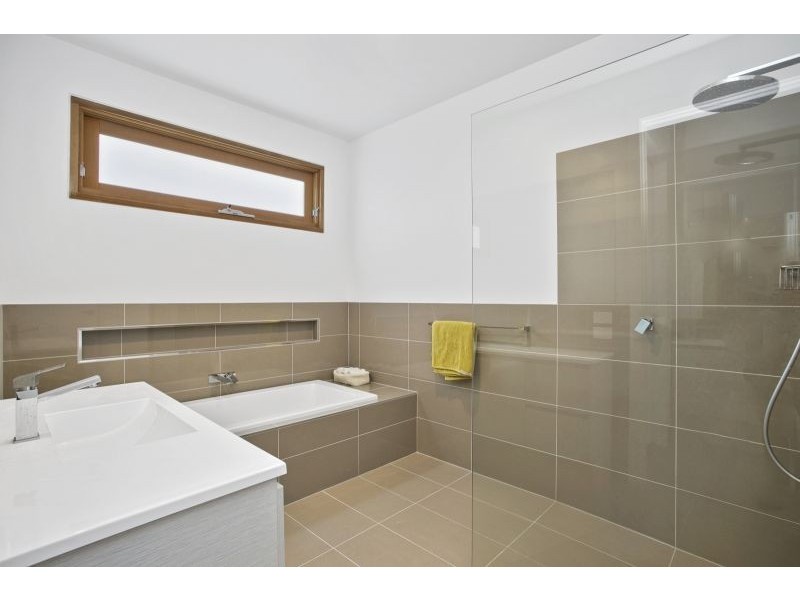 9 Thetis Street, Ocean Grove VIC 3226