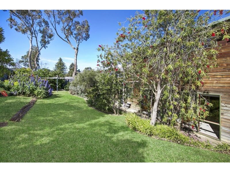 17 Bell Street, Ocean Grove VIC 3226