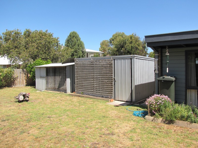 11 Wattlebird Crescent, Barwon Heads VIC 3227