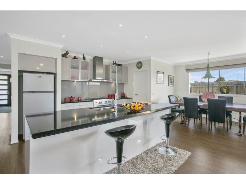 2 Lawrenny Court, Barwon Heads VIC 3227