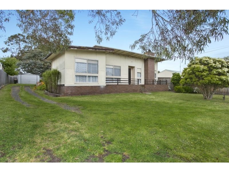 38 Asbury Street, Ocean Grove VIC 3226
