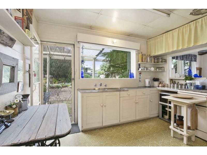 38 Asbury Street, Ocean Grove VIC 3226