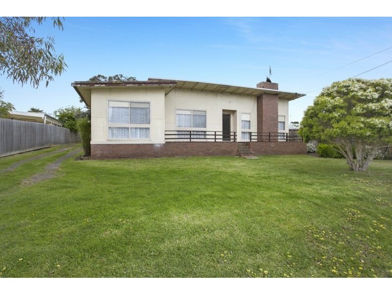 38 Asbury Street, Ocean Grove VIC 3226