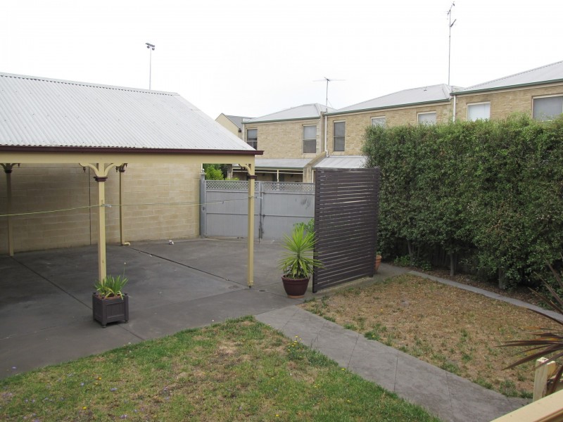 194 Kilgour Street, Geelong VIC 3220