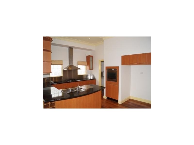 194 Kilgour Street, Geelong VIC 3220