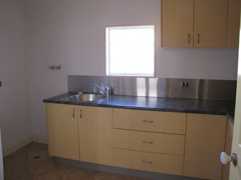 194 Kilgour Street, Geelong VIC 3220