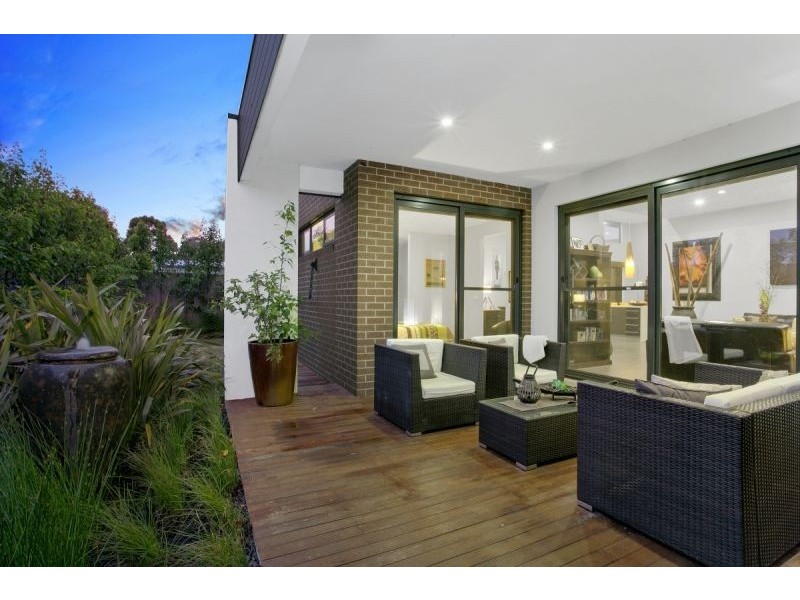 12 Lakes Entrance, Point Lonsdale VIC 3225