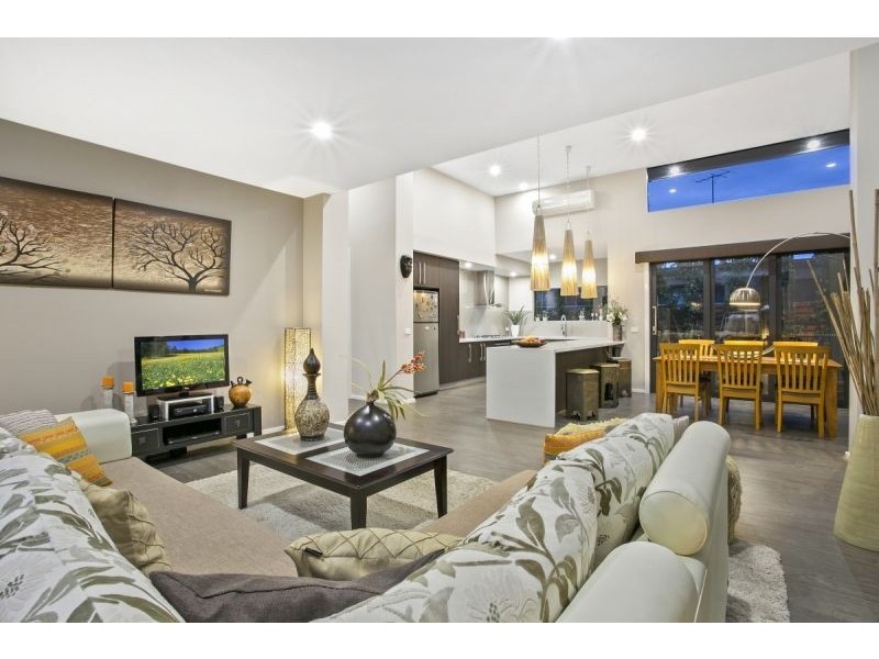 12 Lakes Entrance, Point Lonsdale VIC 3225