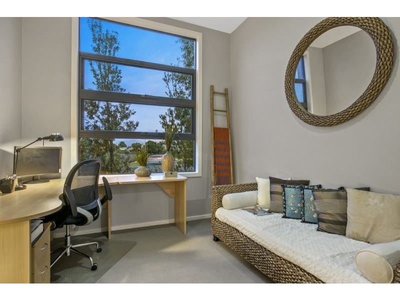 12 Lakes Entrance, Point Lonsdale VIC 3225