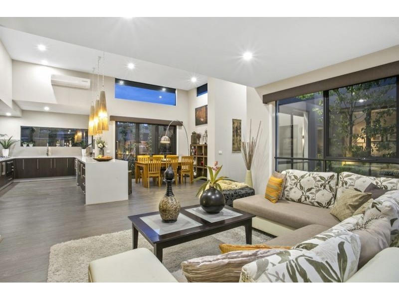 12 Lakes Entrance, Point Lonsdale VIC 3225