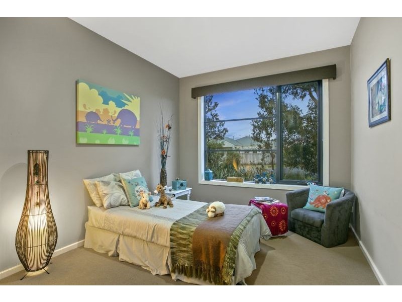 12 Lakes Entrance, Point Lonsdale VIC 3225