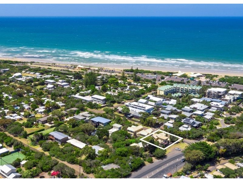 18 Sweetman Parade, Ocean Grove VIC 3226