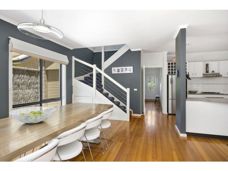 18 Sweetman Parade, Ocean Grove VIC 3226