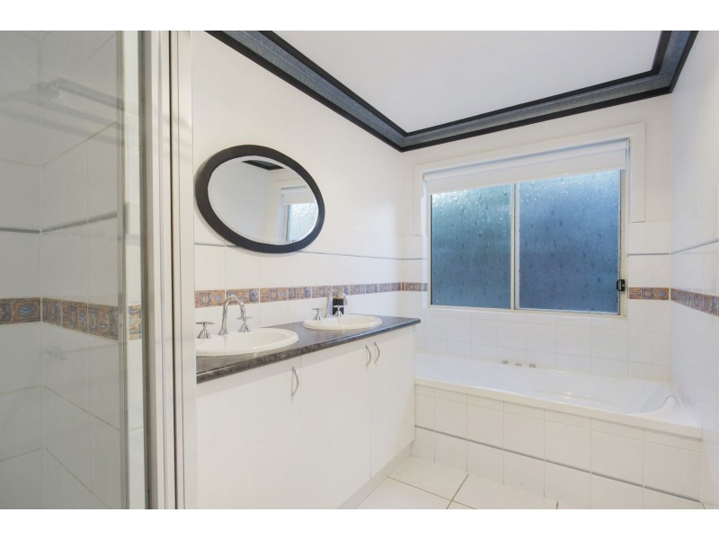 21 Glyndon Court, Barwon Heads VIC 3227