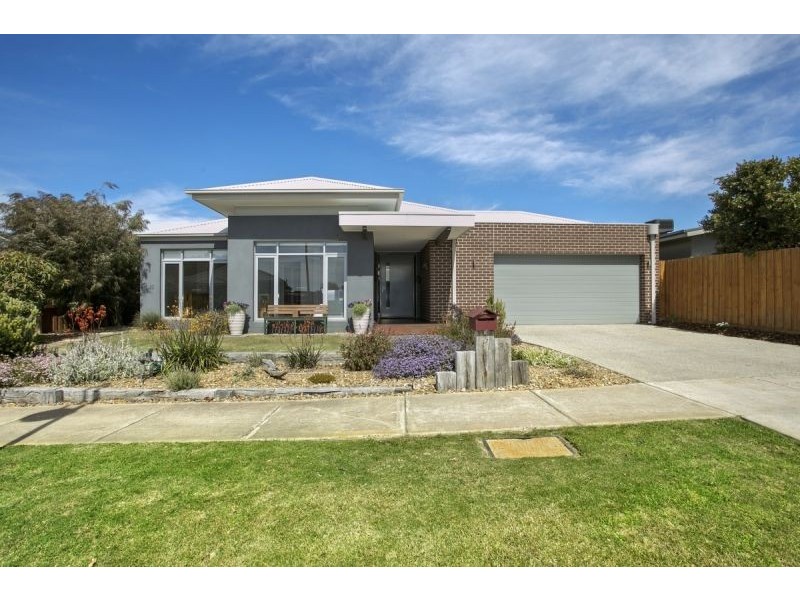 31 Penleigh Crescent, Ocean Grove VIC 3226