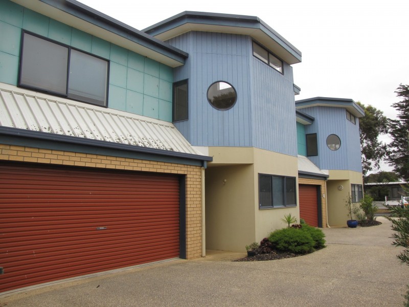 2/134 Powell Street, Ocean Grove VIC 3226