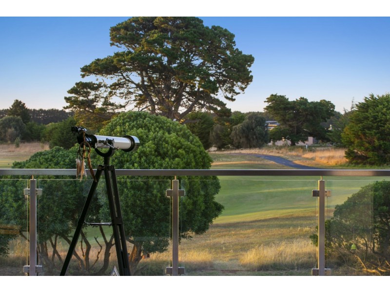 18 Plantation Drive, Connewarre VIC 3227