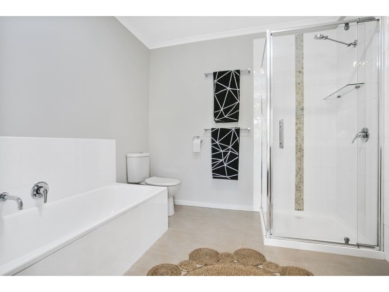 5 Newbay Close, Barwon Heads VIC 3227