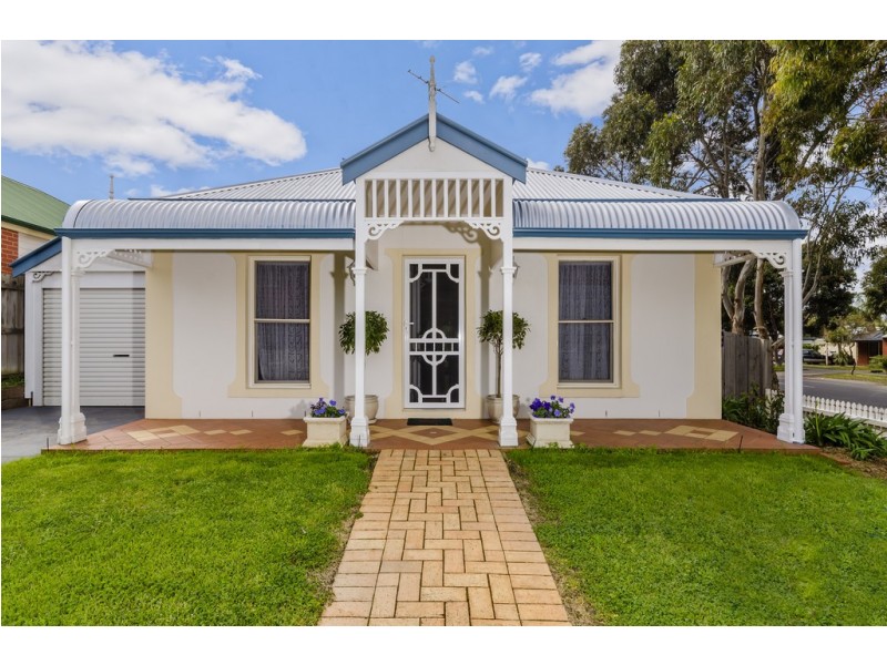 22 Melanie Place, Ocean Grove VIC 3226
