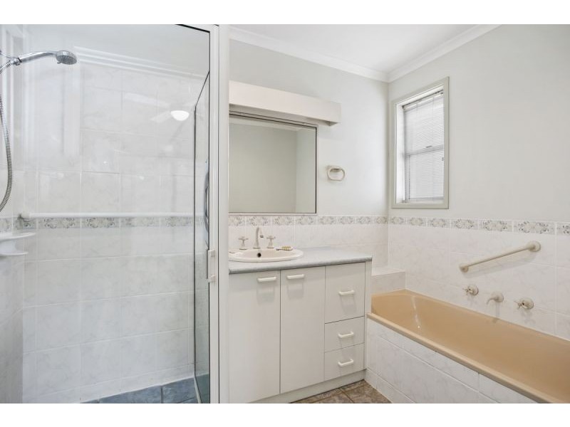 5 Tarnalla Place, Ocean Grove VIC 3226