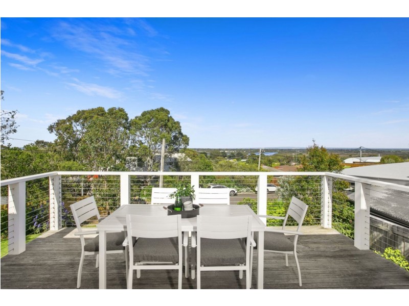 9 Azure Court, Ocean Grove VIC 3226