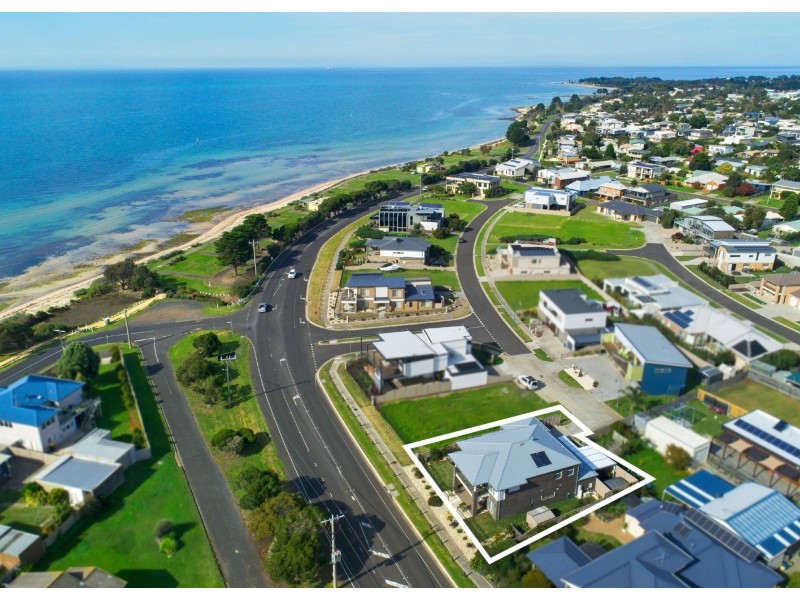 1 Calimo Place, Indented Head VIC 3223