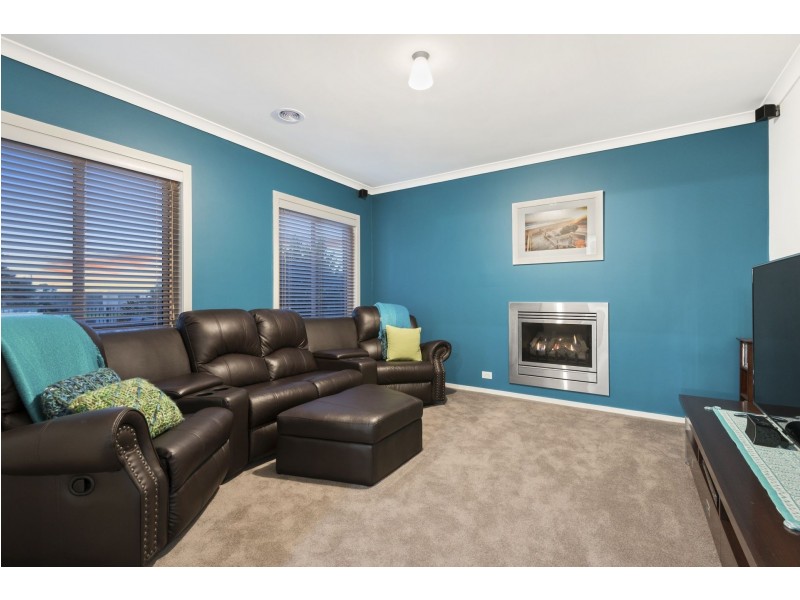 1 Calimo Place, Indented Head VIC 3223