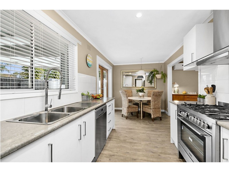 140 Asbury Street East, Ocean Grove VIC 3226