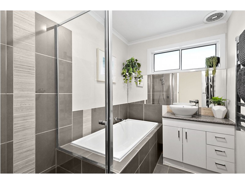 140 Asbury Street East, Ocean Grove VIC 3226