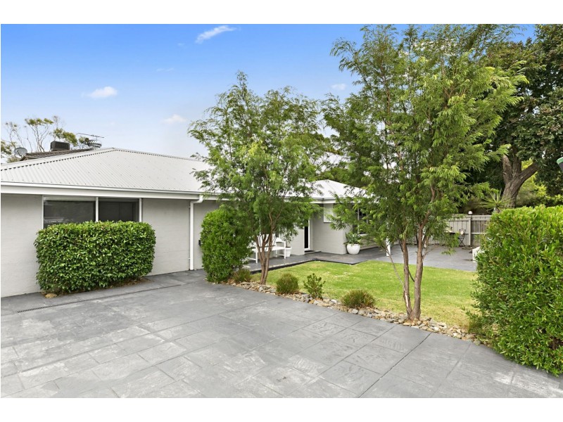 140 Asbury Street East, Ocean Grove VIC 3226