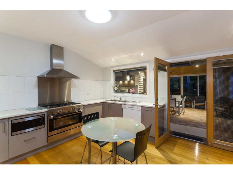 34 Wallington Road, Ocean Grove VIC 3226