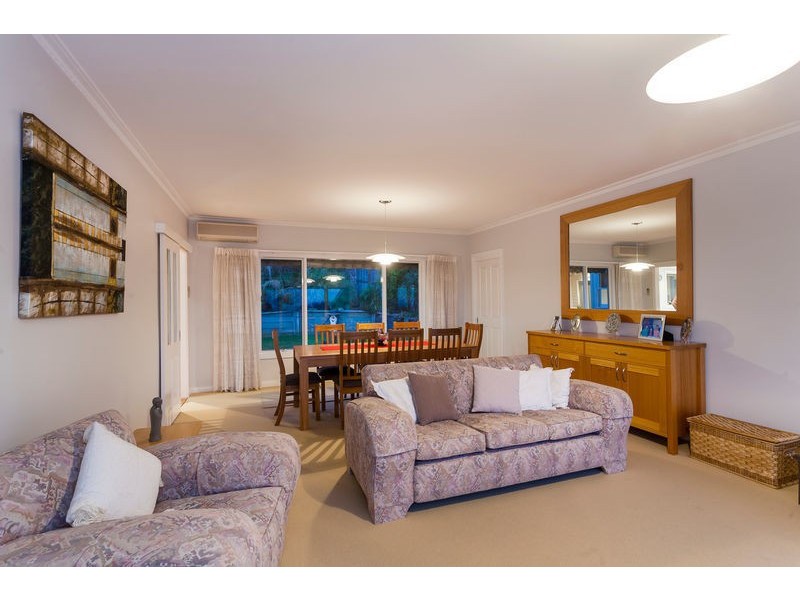 34 Wallington Road, Ocean Grove VIC 3226