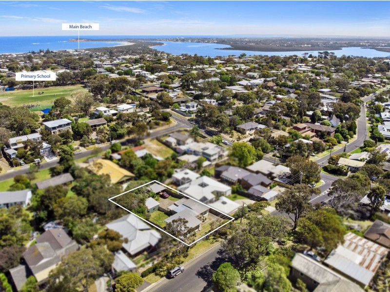 8 Madeley Street, Ocean Grove VIC 3226