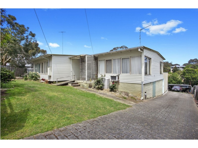 8 Madeley Street, Ocean Grove VIC 3226