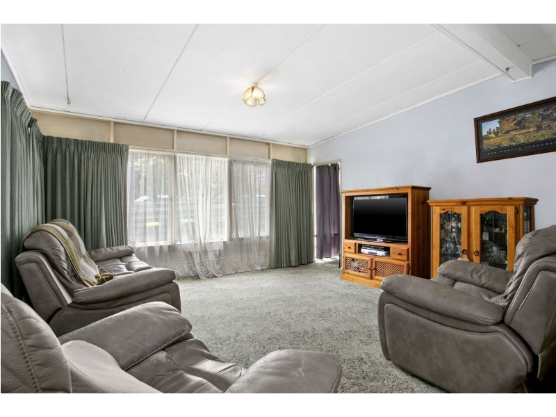 8 Madeley Street, Ocean Grove VIC 3226