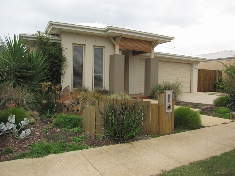 9 Yarrow Street, Ocean Grove VIC 3226