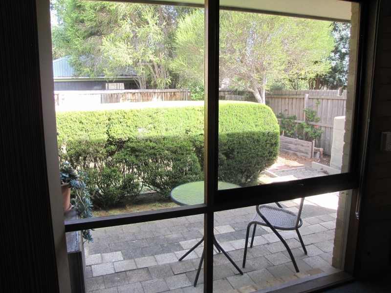 12/19 Lake Avenue, Ocean Grove VIC 3226