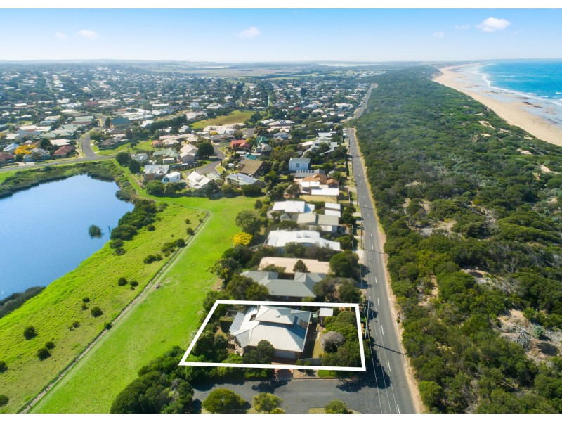 29 Ocean Throughway, Ocean Grove VIC 3226