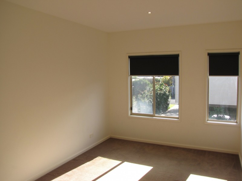 2/28 Dare Street, Ocean Grove VIC 3226