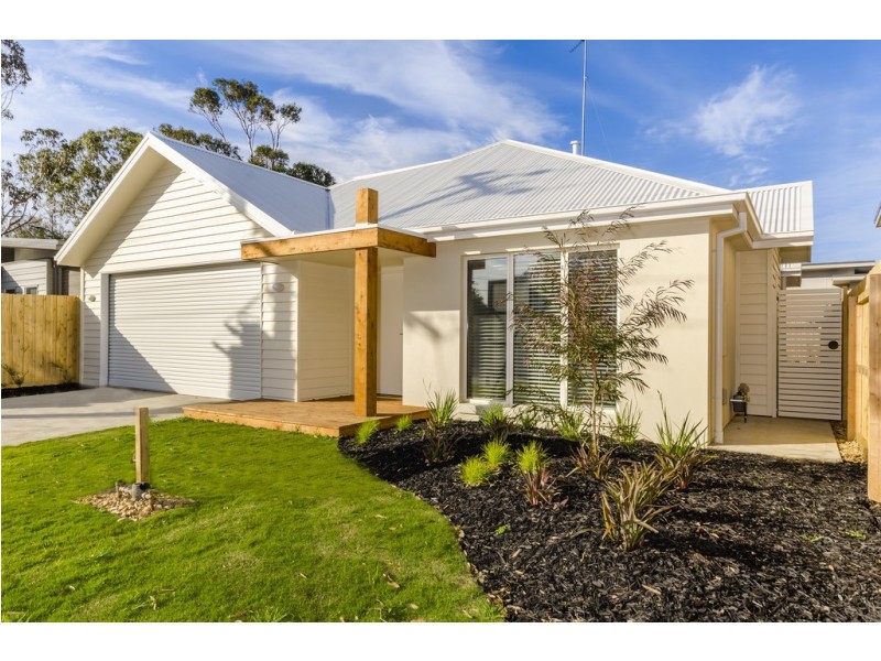 2/37 Presidents Avenue, Ocean Grove VIC 3226