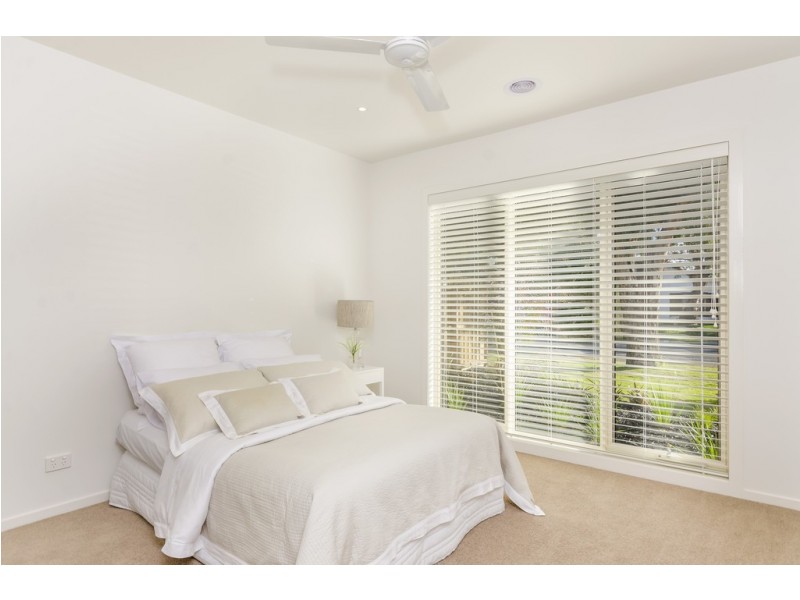 2/37 Presidents Avenue, Ocean Grove VIC 3226