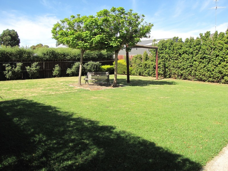 18 Canowindra Way, Leopold VIC 3224