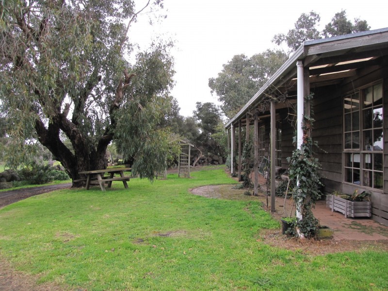 245 Dans Road, Connewarre VIC 3227