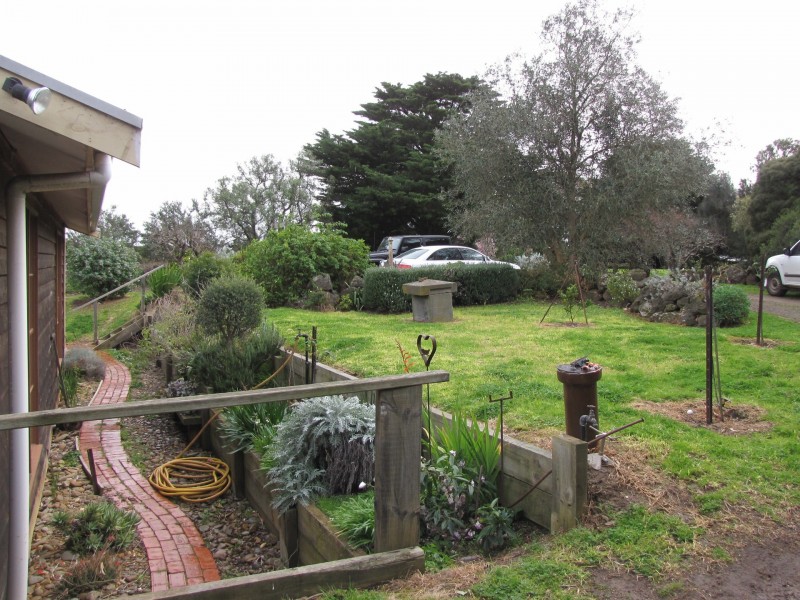 245 Dans Road, Connewarre VIC 3227